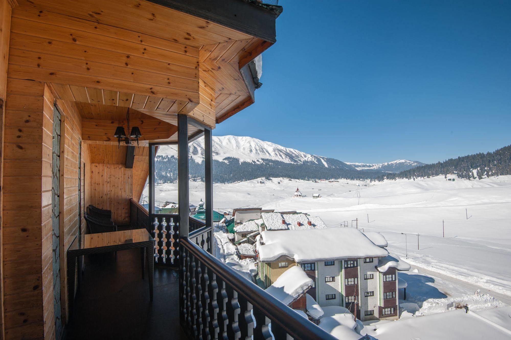 The Vintage Gulmarg Hotell Exteriör bild